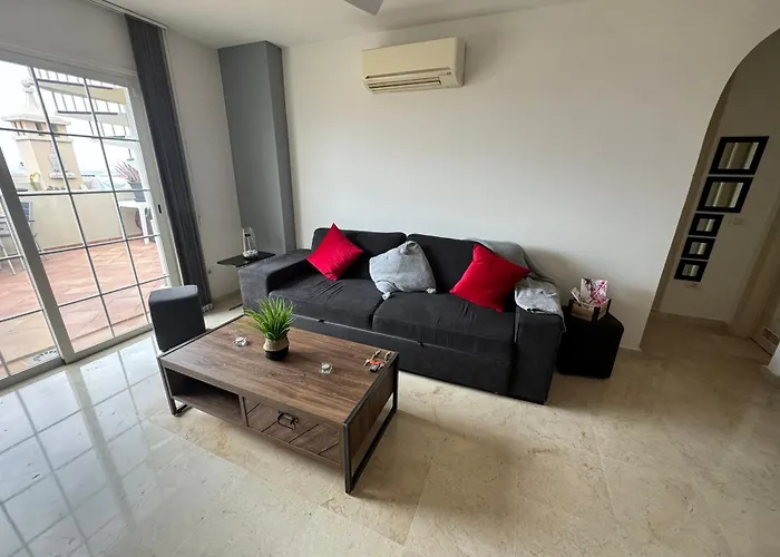 Cosy Apartment Rooftop Terrace